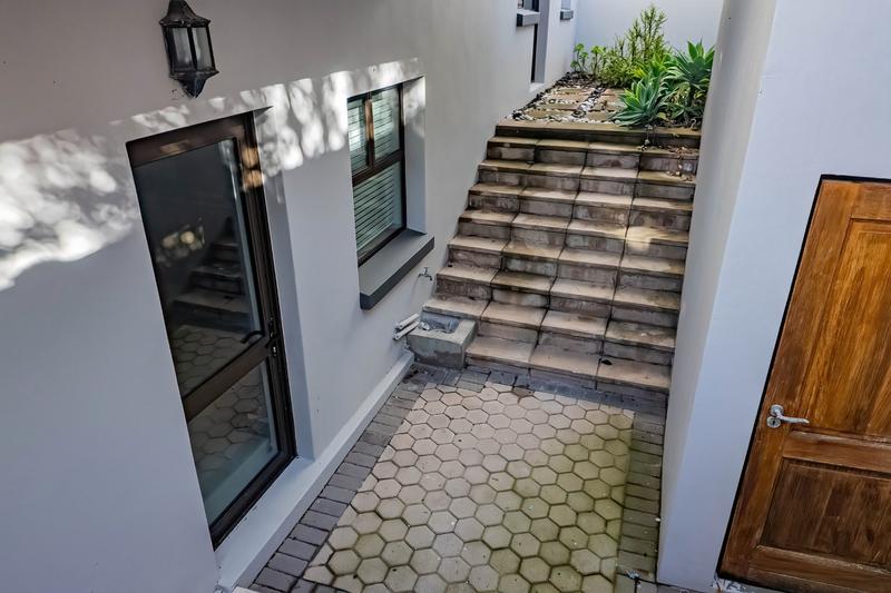 4 Bedroom Property for Sale in Pinnacle Point Golf Estate Western Cape